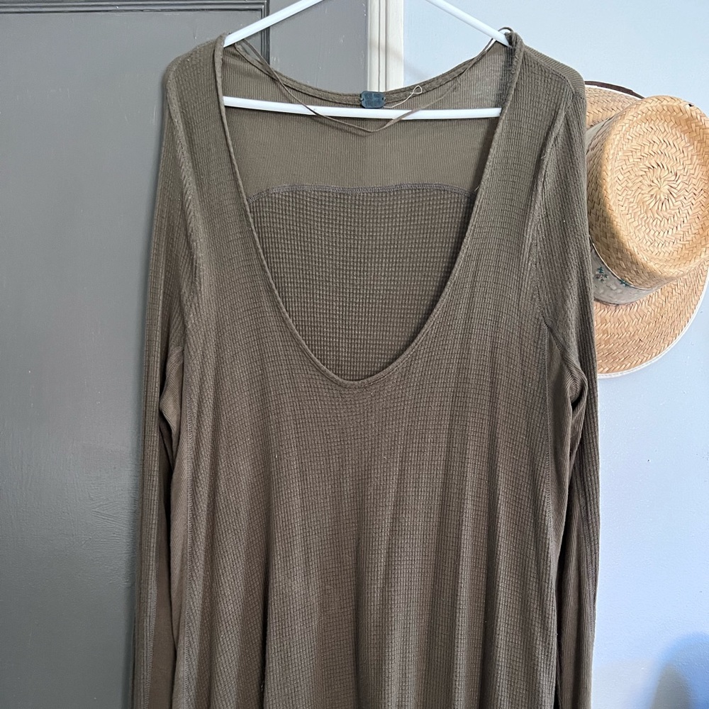 Free people large over sized fit long sleeve shirt